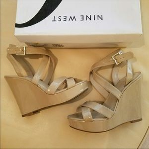 Nude Nine West Platform Wedge